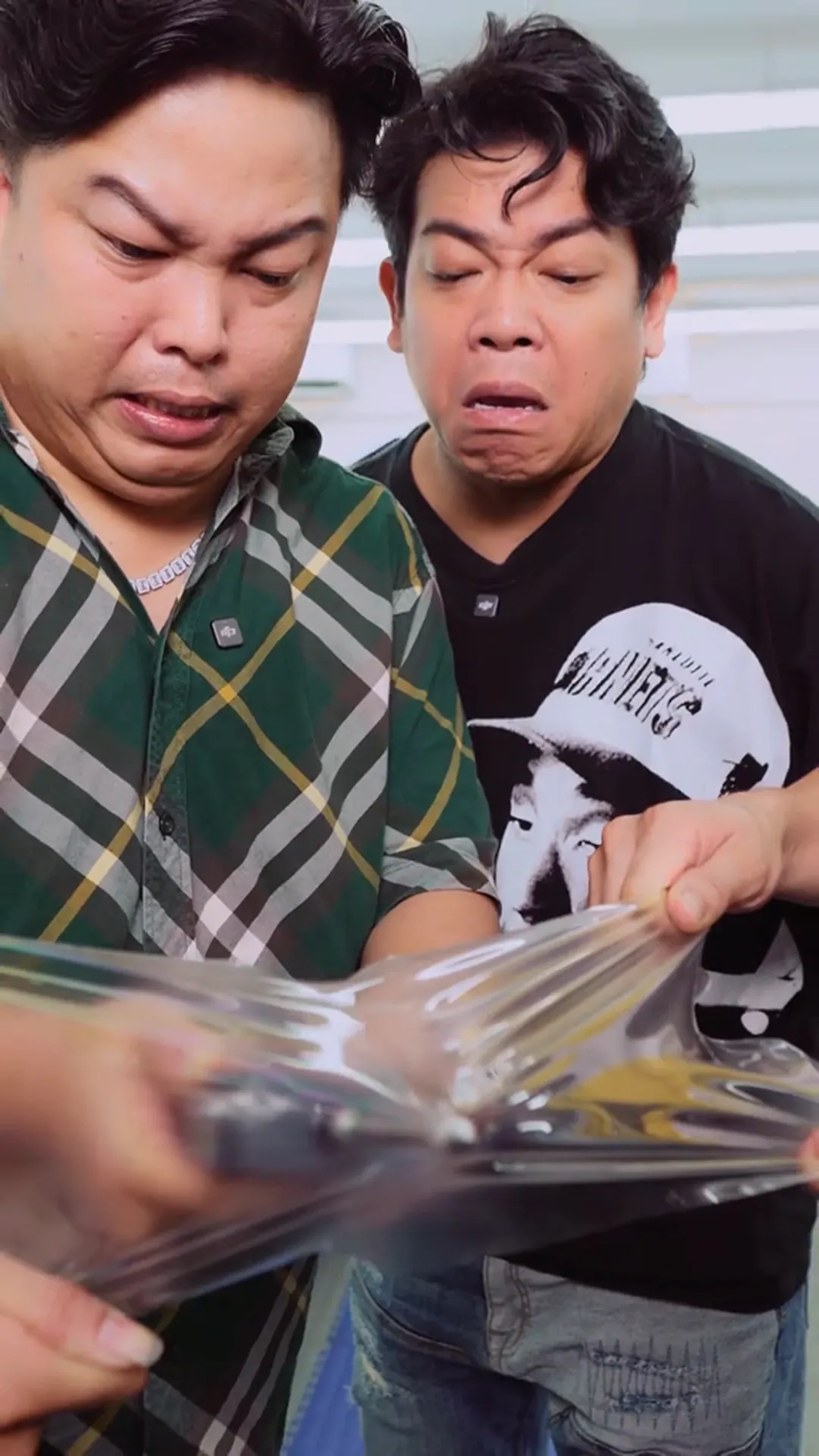 Video quá trình hoàn thiện dán PPF cho xe khách hàng