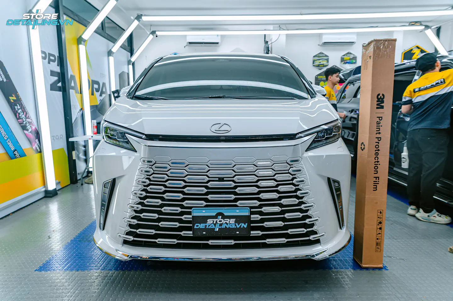 Dự án dán phim xe LEXUS RX350 tại Store Detailing